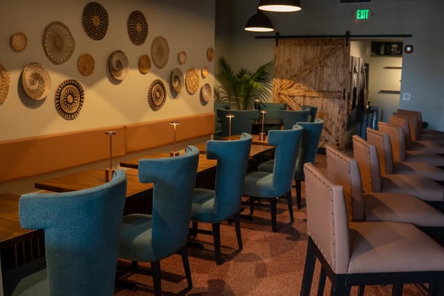 Inside D’Rose Gastrobar